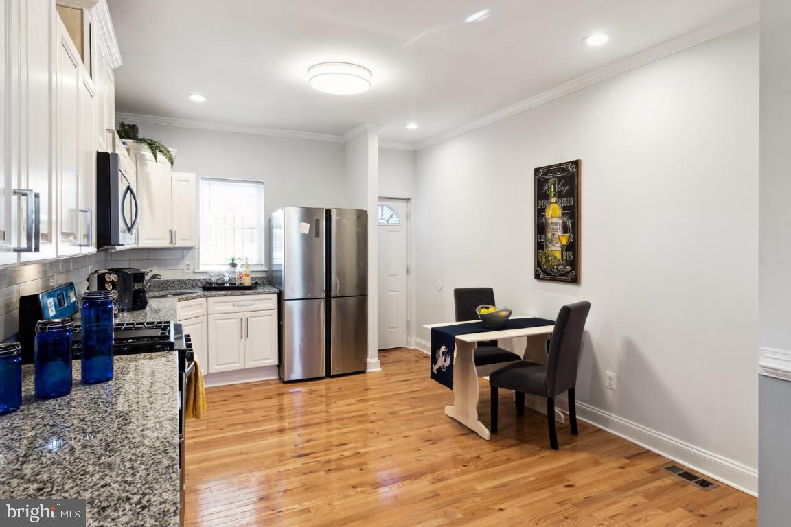 HOPKINS - Residential