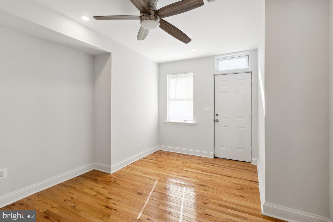 HOPKINS - Residential