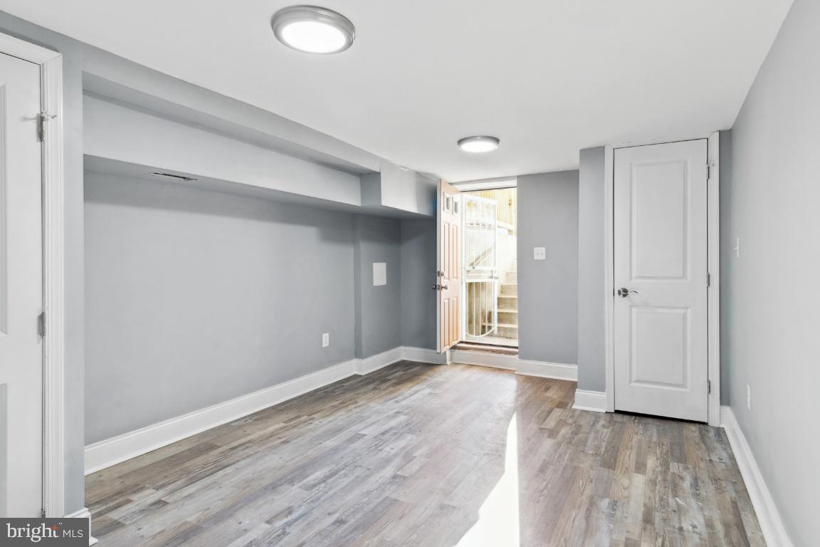 HOPKINS - Residential