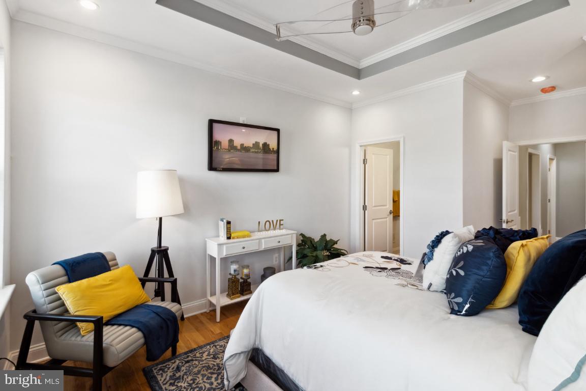 HOPKINS - Residential