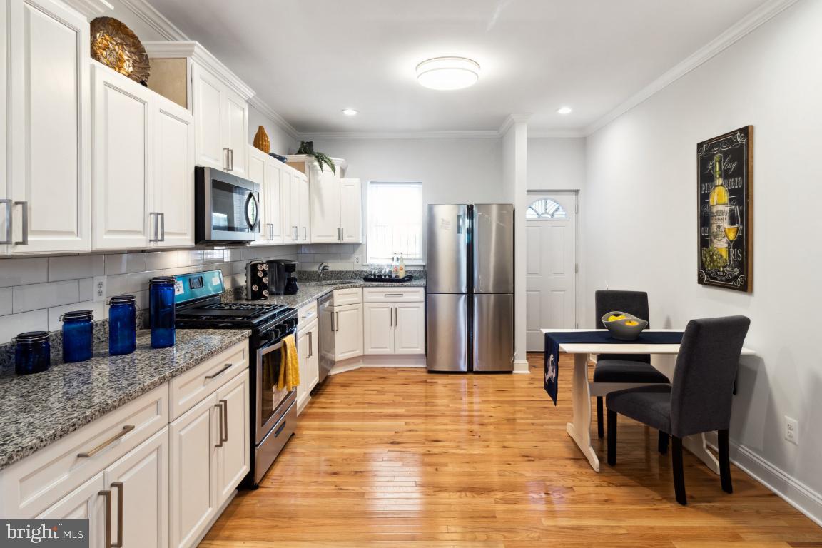 HOPKINS - Residential