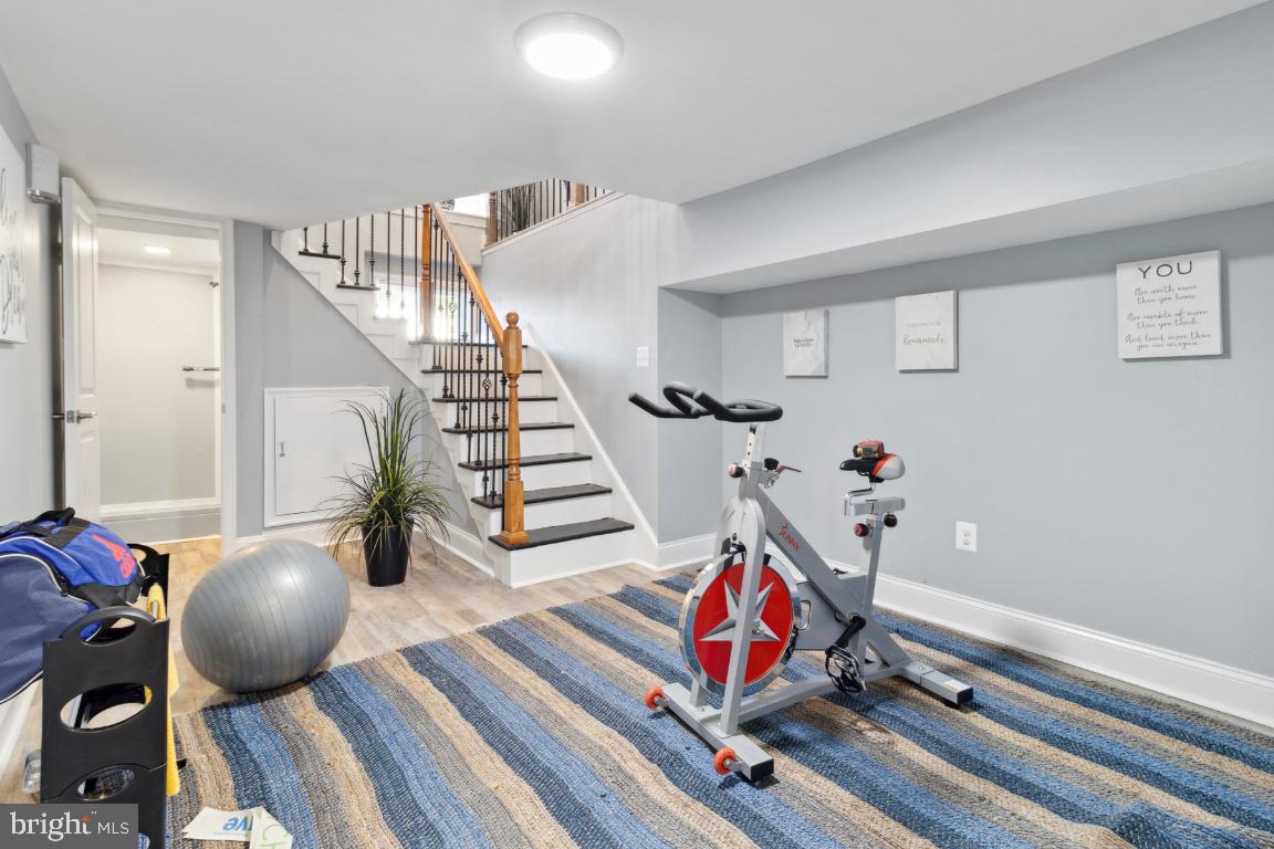 HOPKINS - Residential