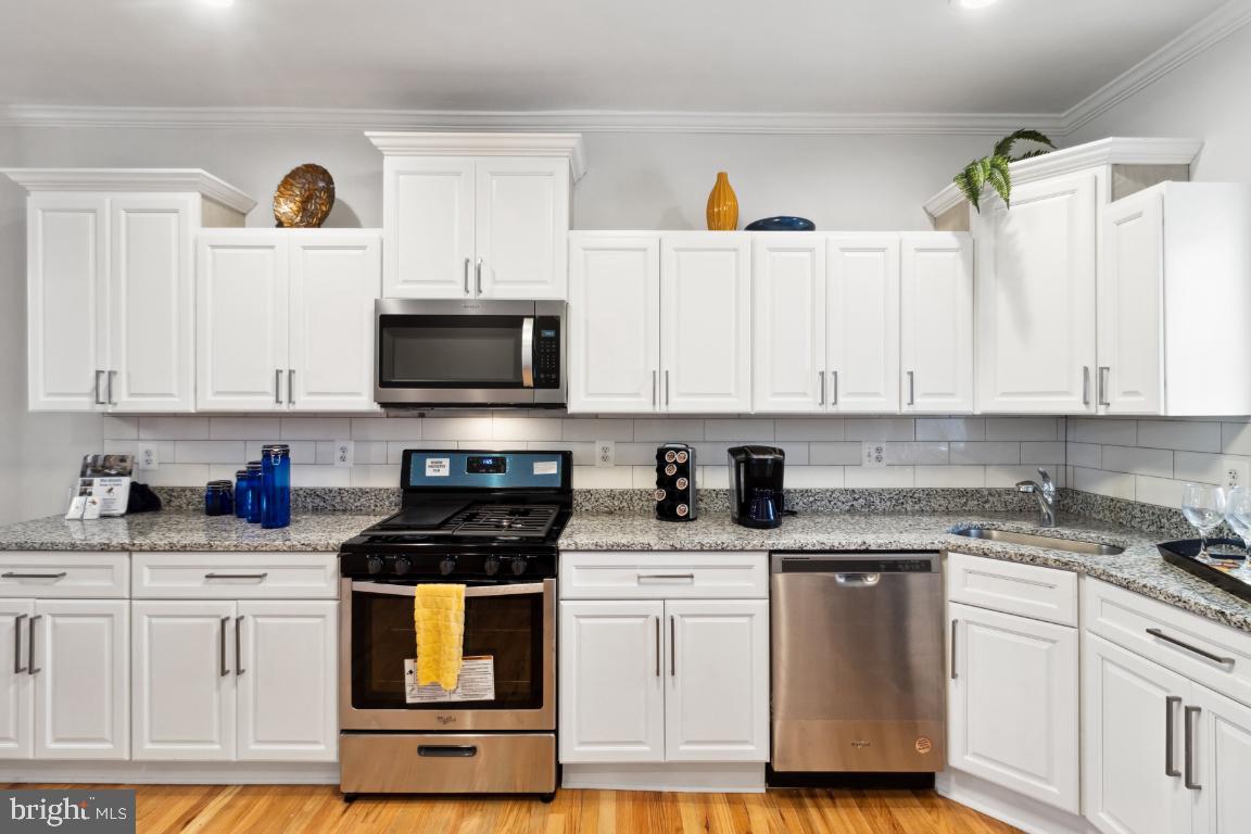 HOPKINS - Residential