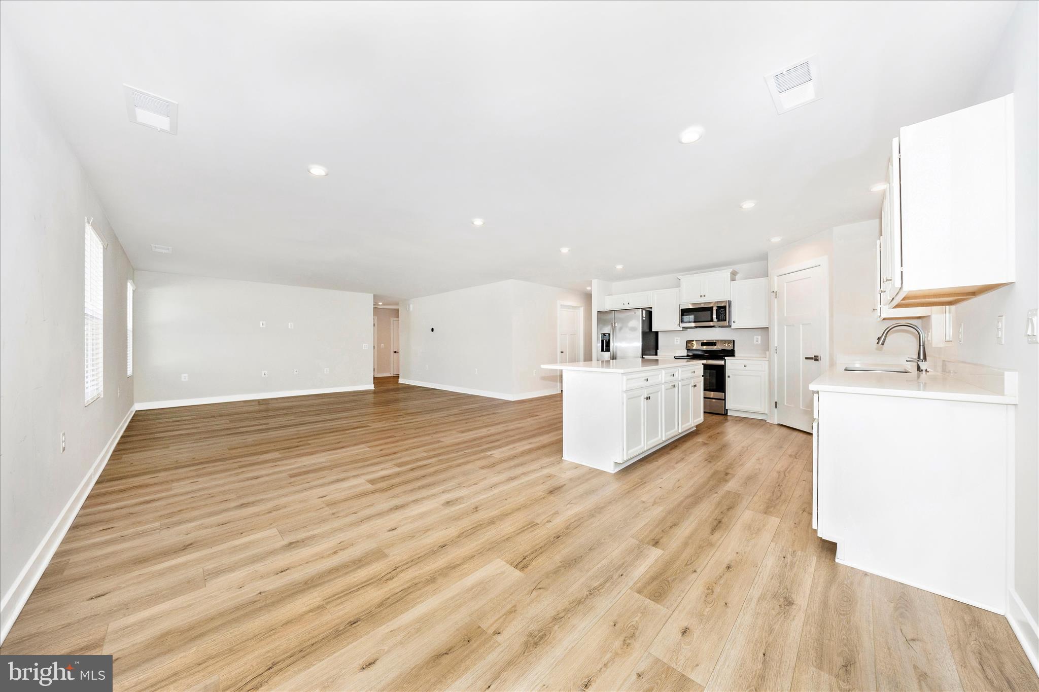 ARCADIA NORTH - Residential