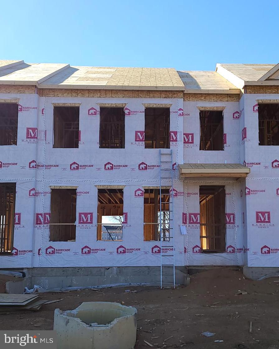 CLARK'S REST - Residential