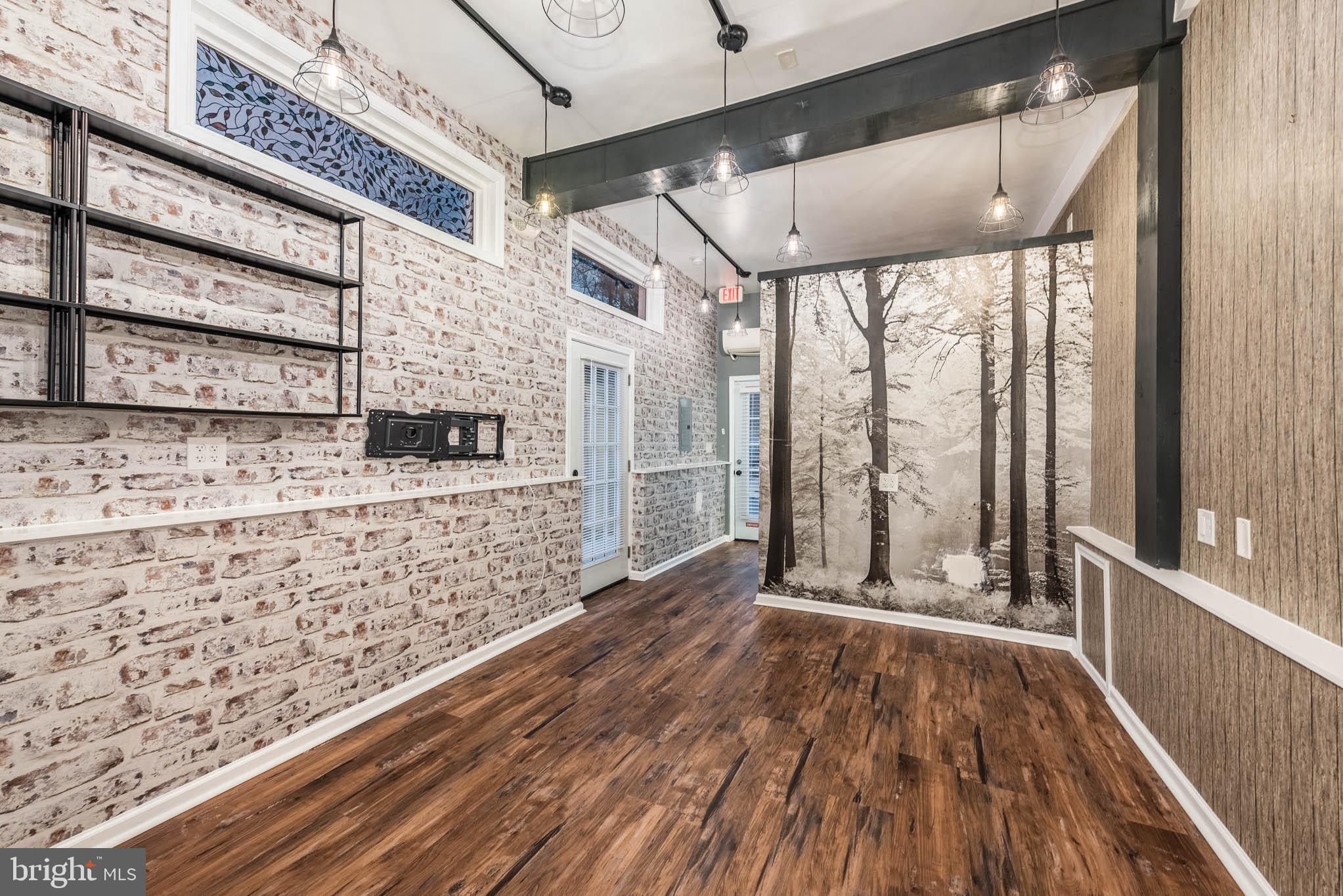 SOLLEY HEIGHTS - Residential Lease