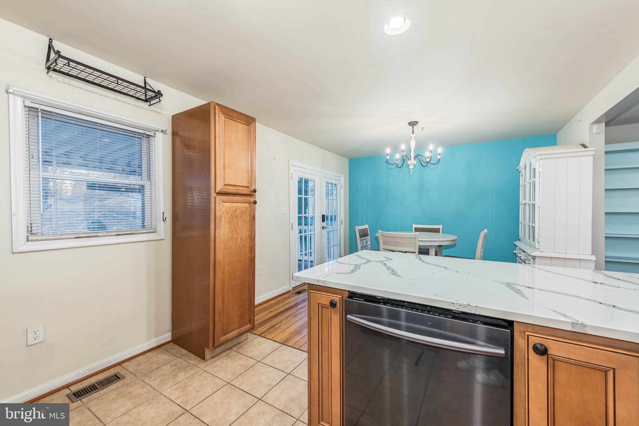 SOLLEY HEIGHTS - Residential Lease