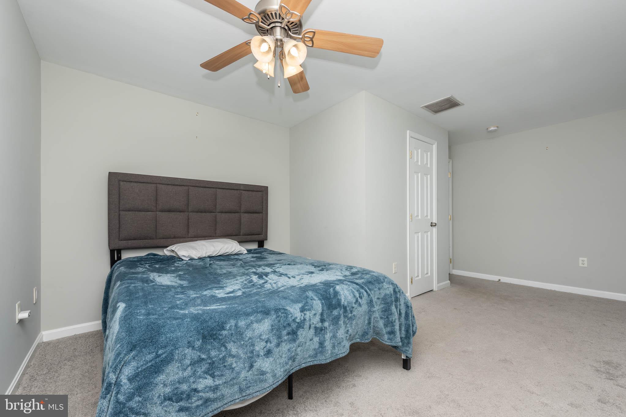 SOLLEY HEIGHTS - Residential Lease