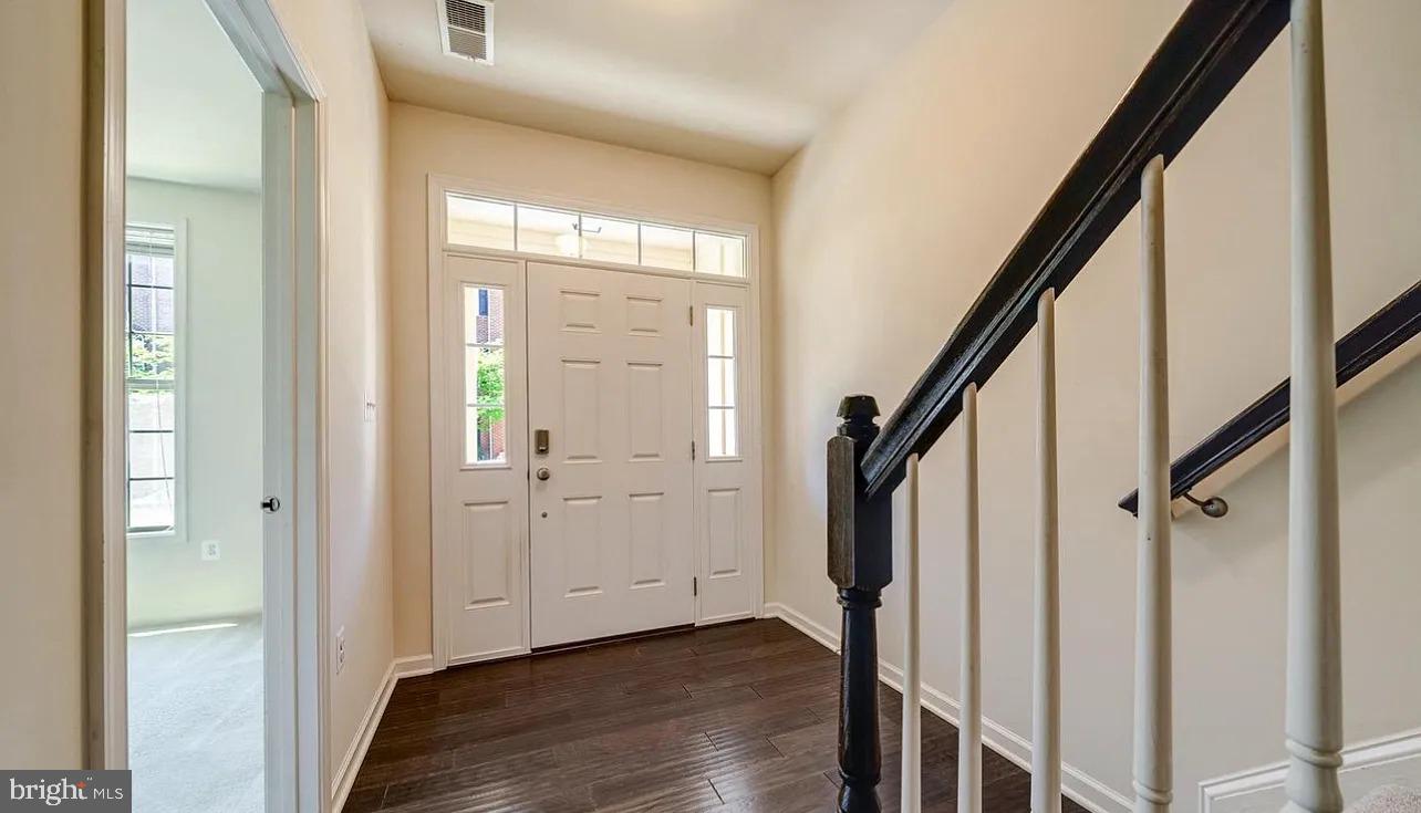 22586 CAMBRIDGEPORT SQUARE