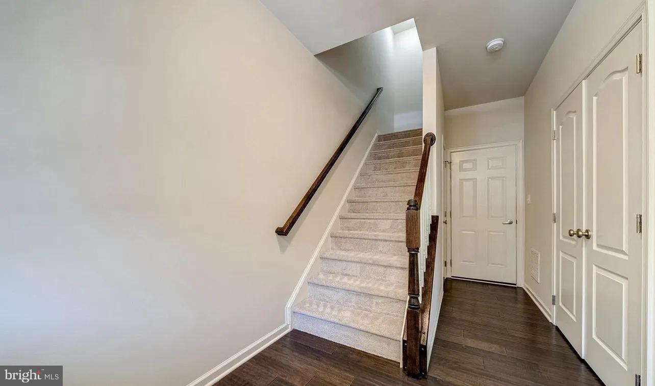 22586 CAMBRIDGEPORT SQUARE