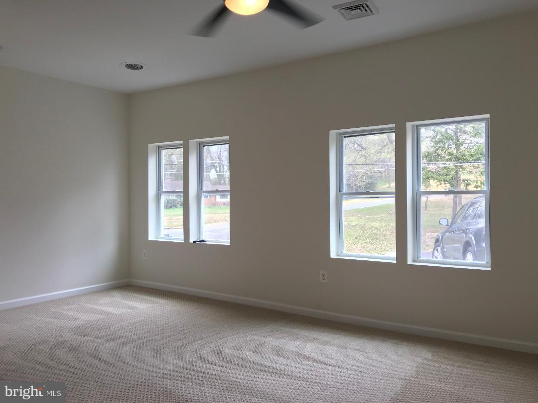 BROOKLAND ESTATES - Residential Lease