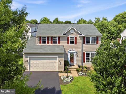 Photo of 104 Duvall Court SE, LEESBURG, VA 20175 (MLS # VALO2126548)