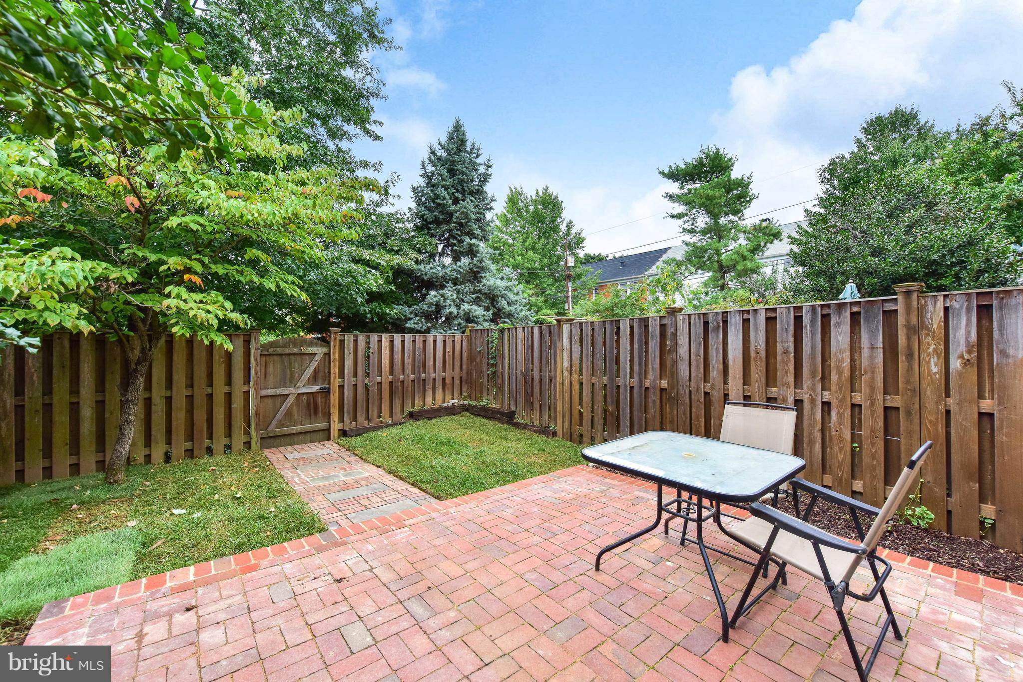 HUNTING CREEK - Residential