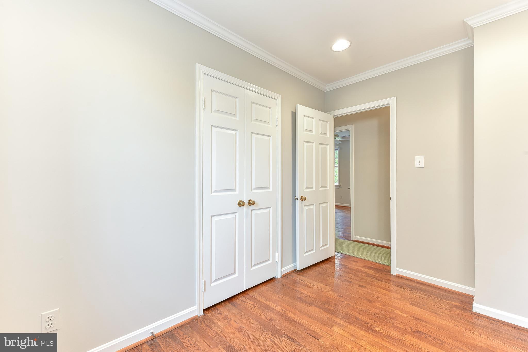 HUNTING CREEK - Residential