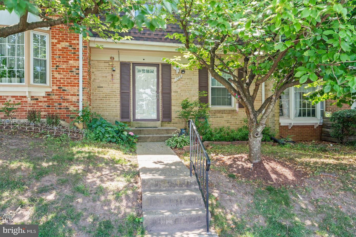 1008 TEMPLE COURT