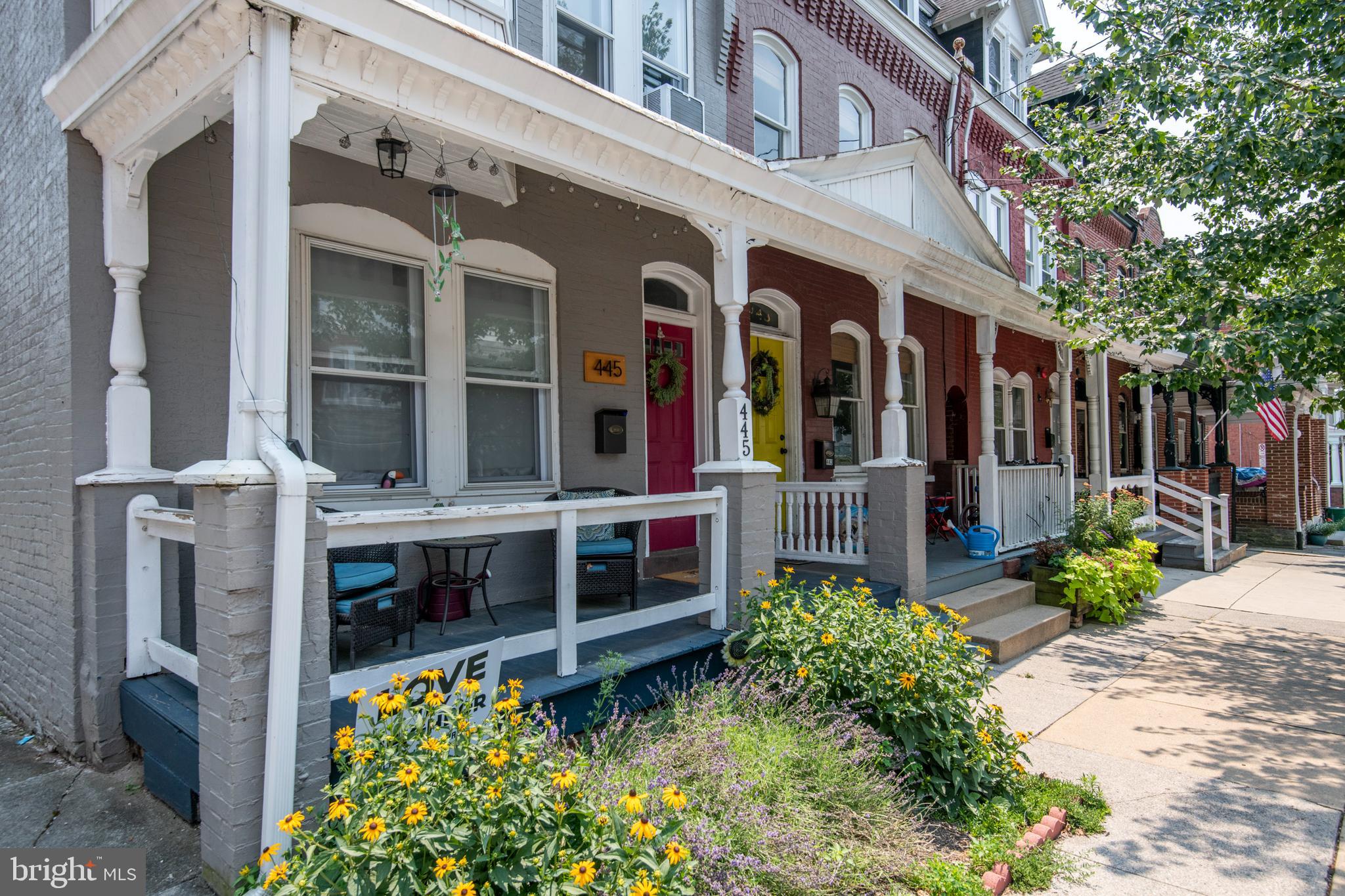 CHESTNUT HILL - Residential Lease