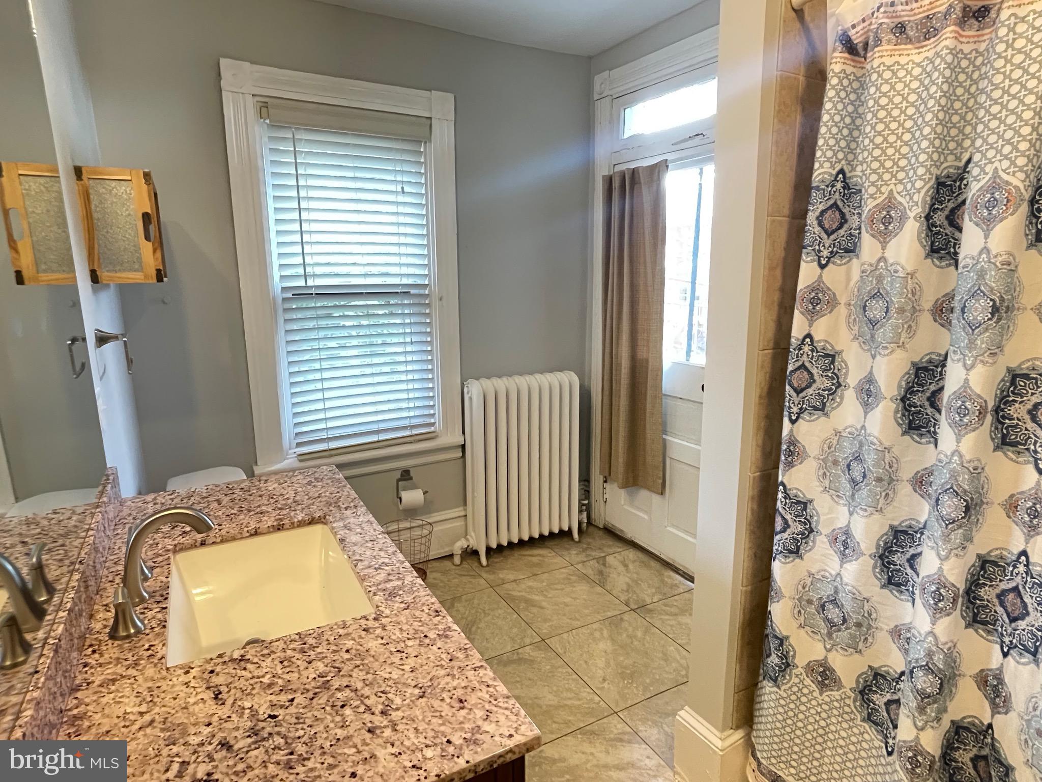 CHESTNUT HILL - Residential Lease