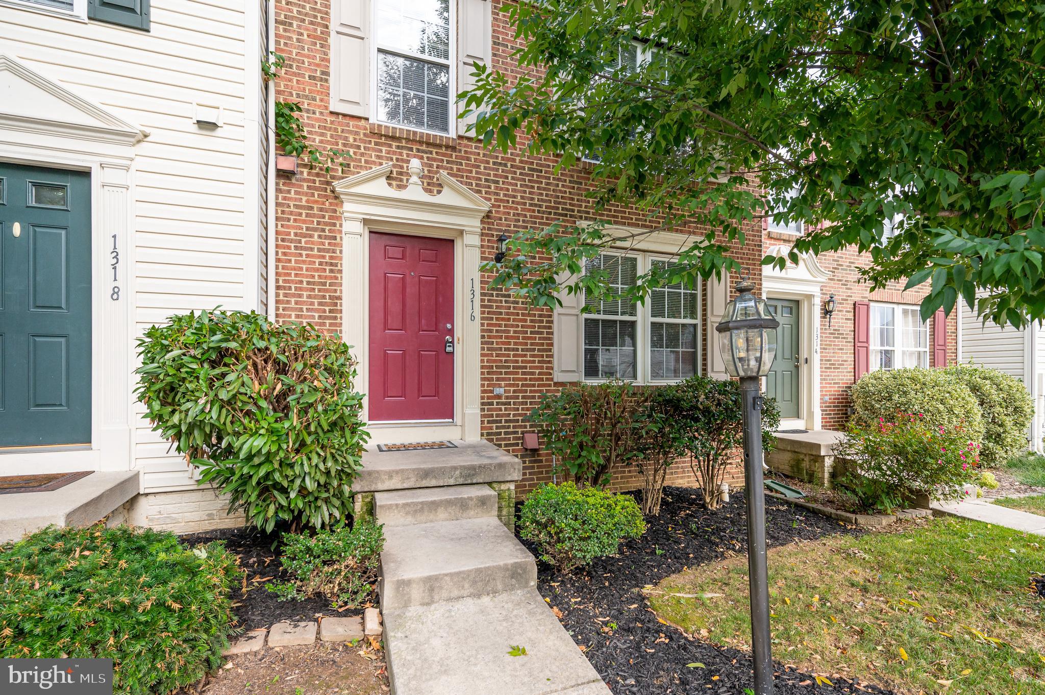 LAKELAND PLACE - Residential