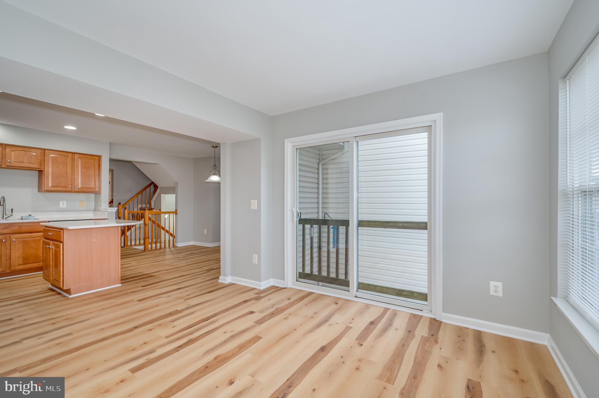 LAKELAND PLACE - Residential