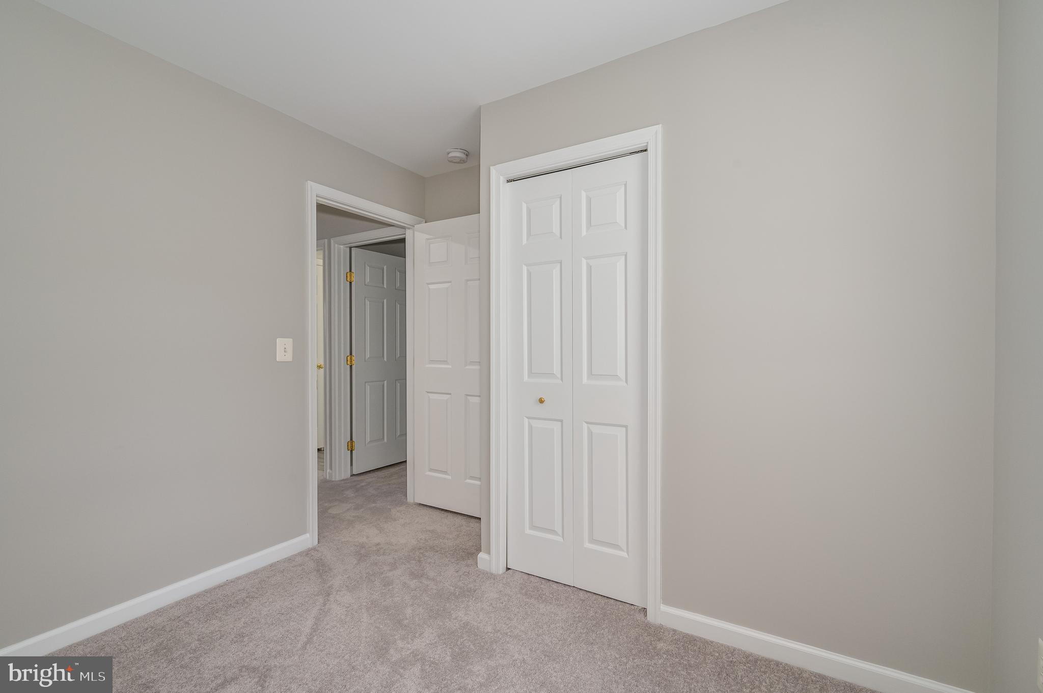 LAKELAND PLACE - Residential