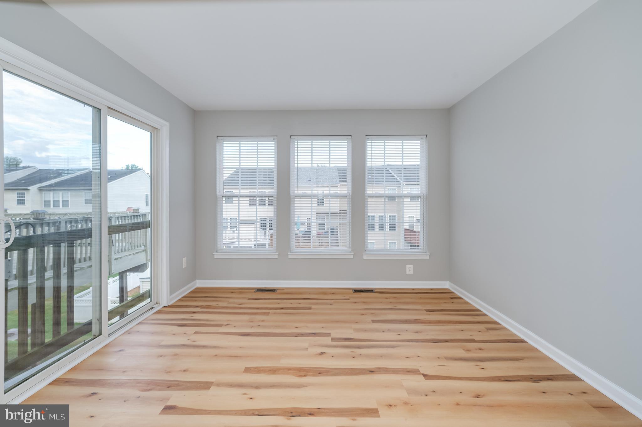 LAKELAND PLACE - Residential