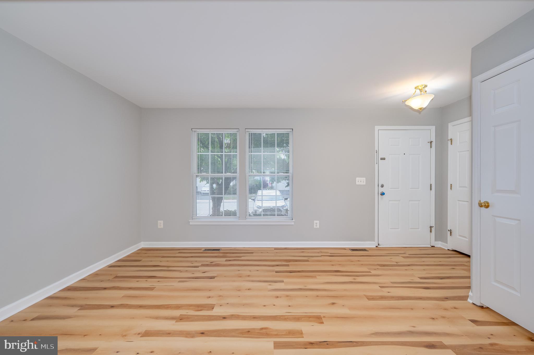 LAKELAND PLACE - Residential