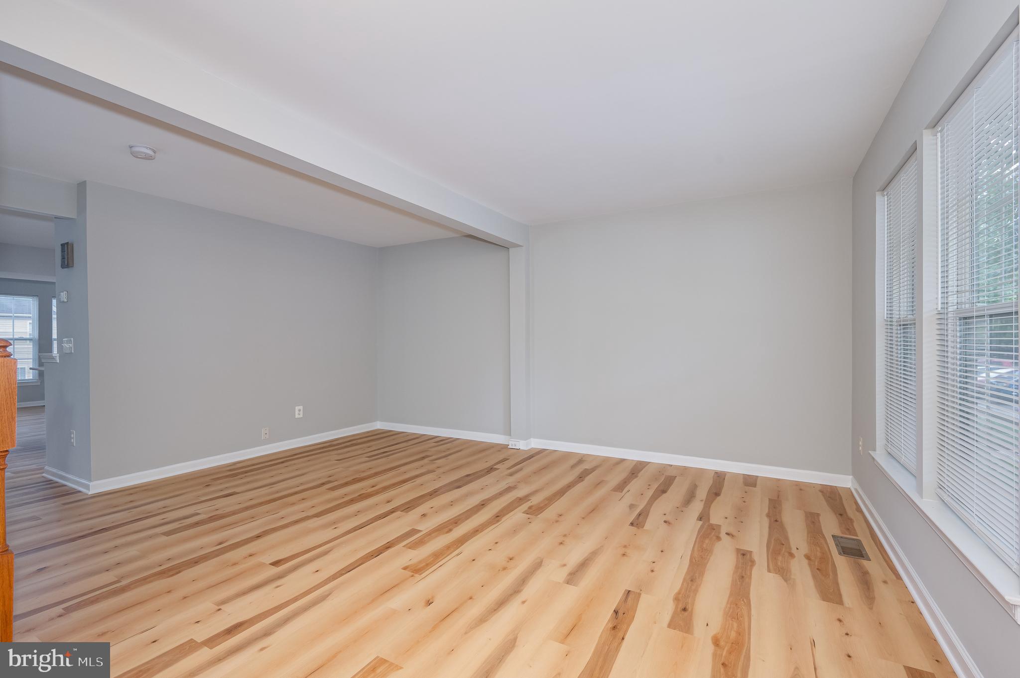 LAKELAND PLACE - Residential