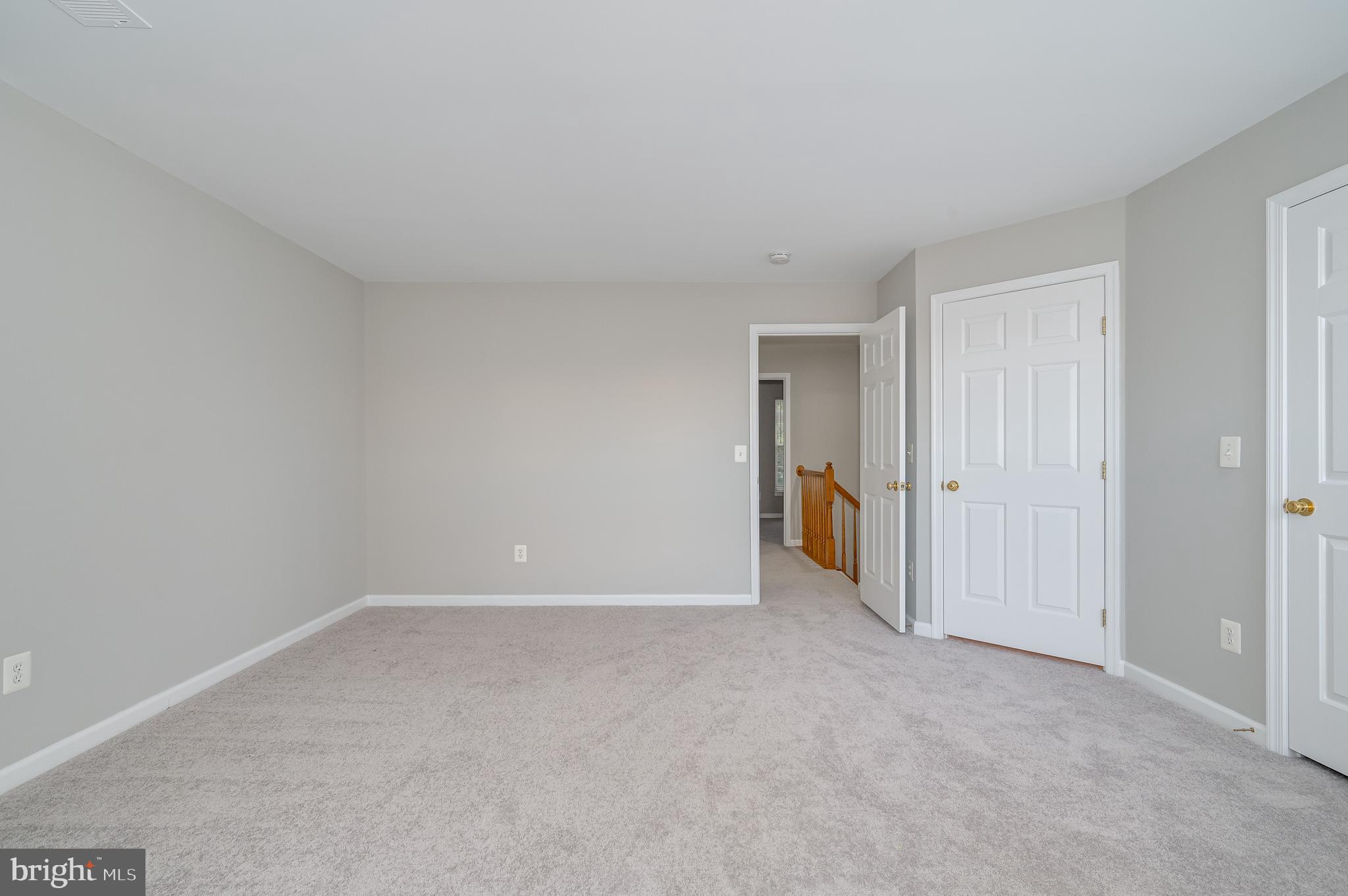 LAKELAND PLACE - Residential