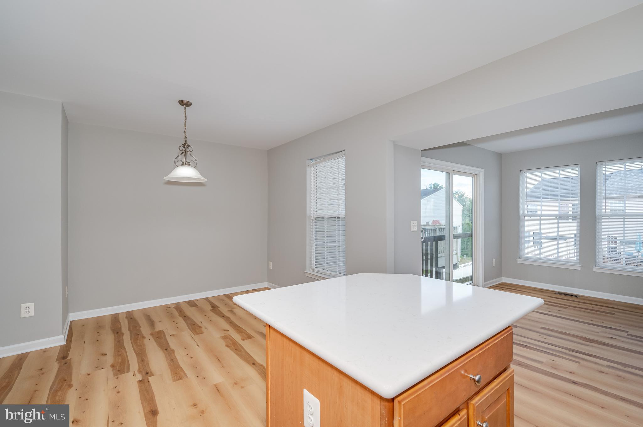 LAKELAND PLACE - Residential