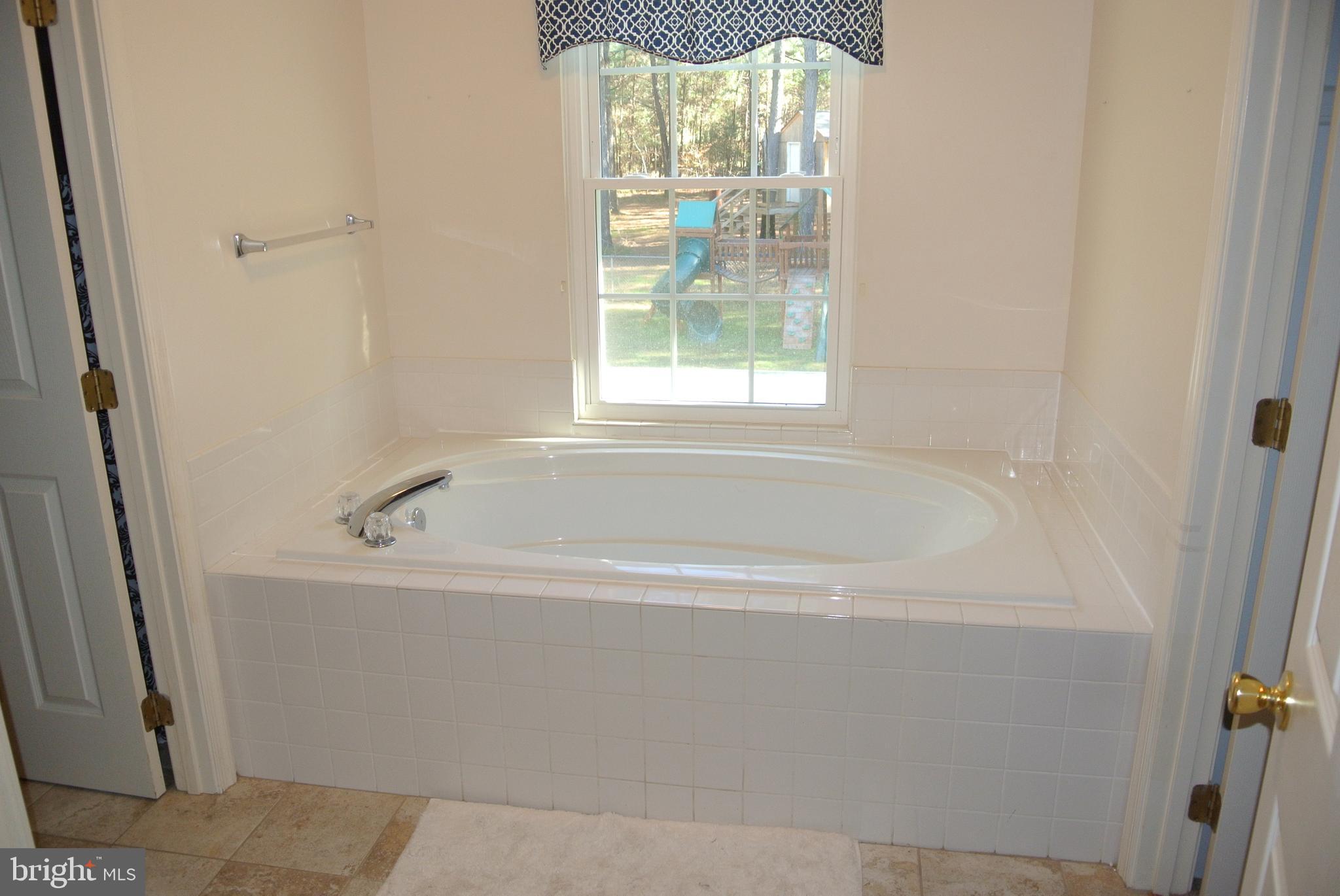 INDIAN CREEK ESTATES - Residential