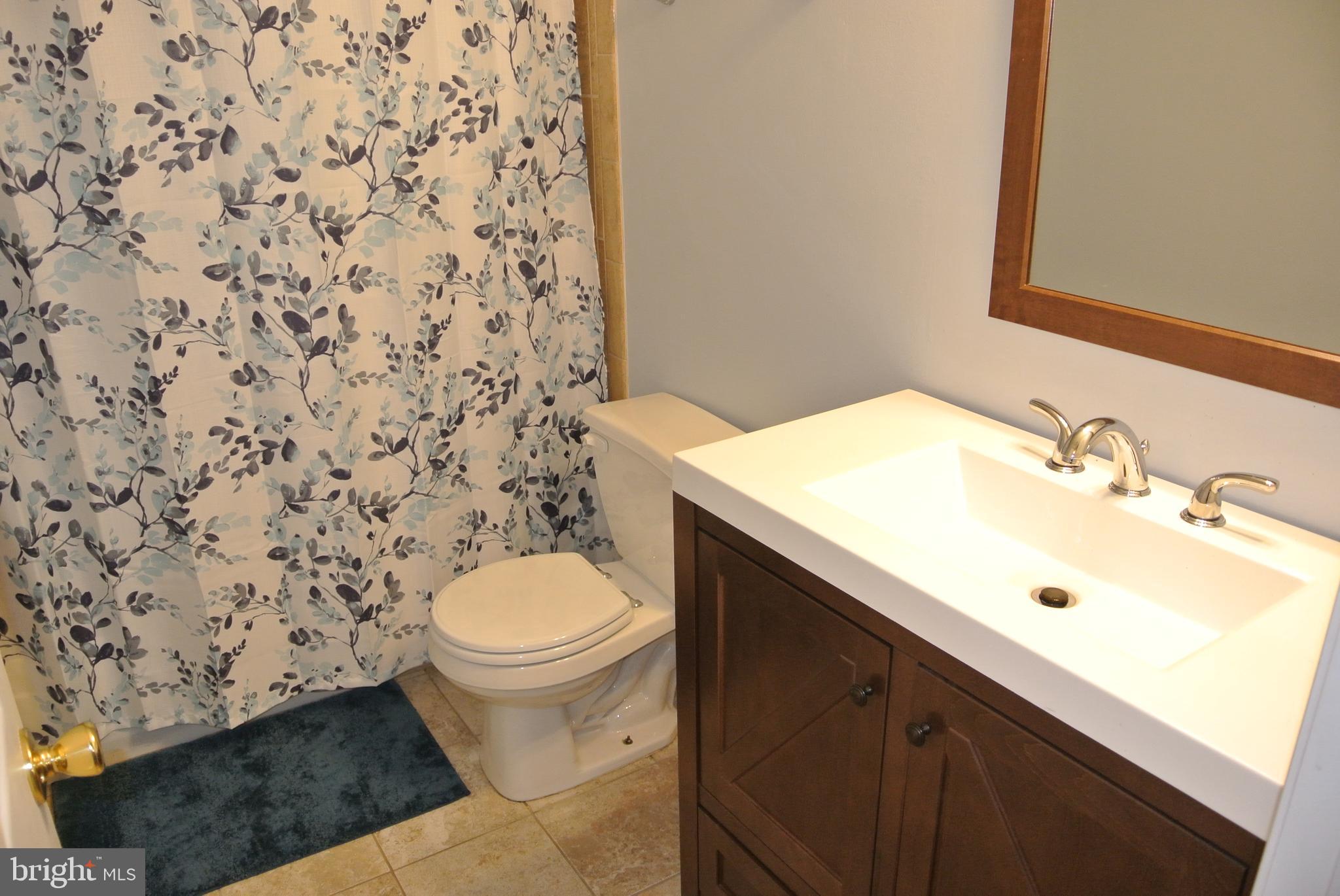 INDIAN CREEK ESTATES - Residential