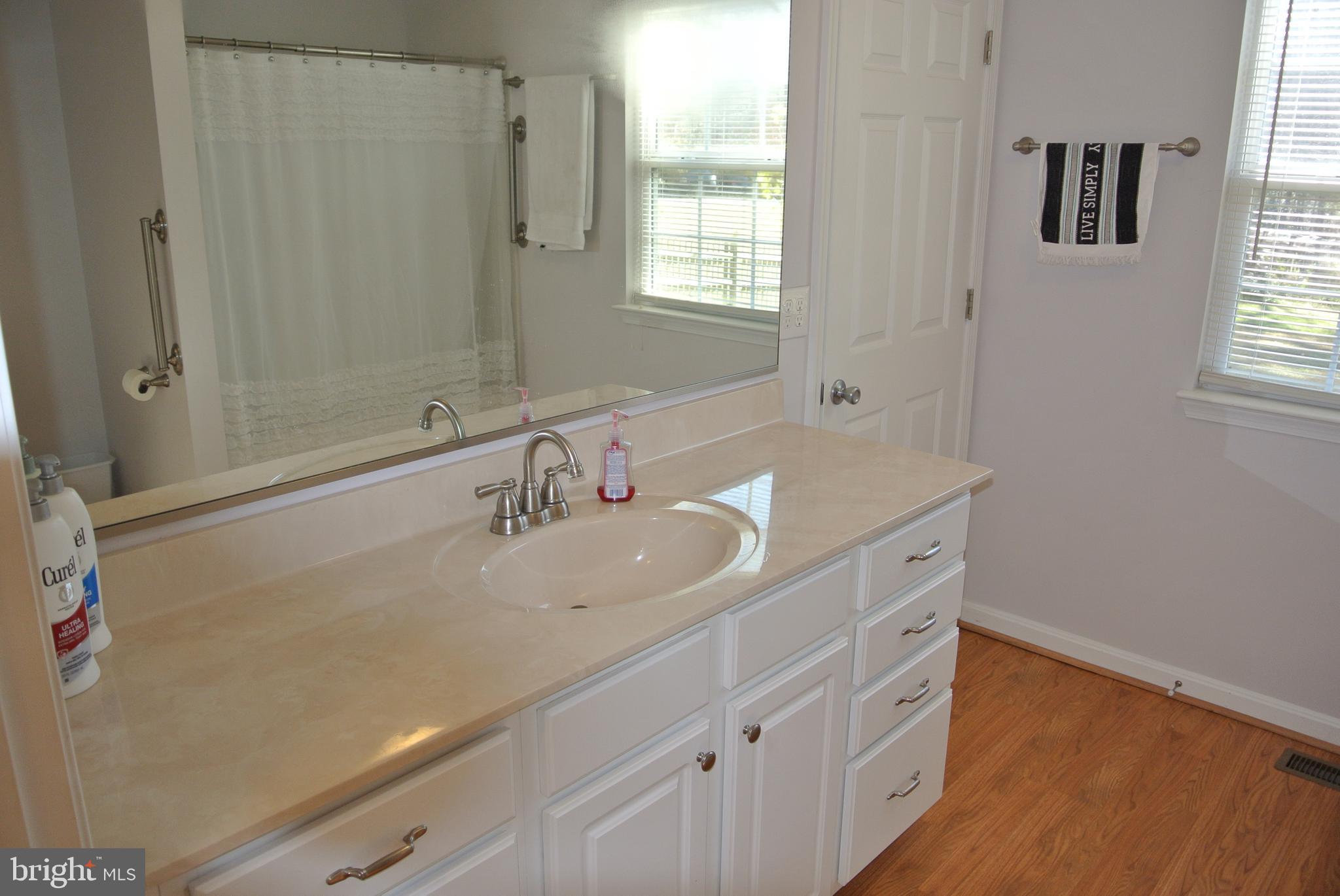 INDIAN CREEK ESTATES - Residential