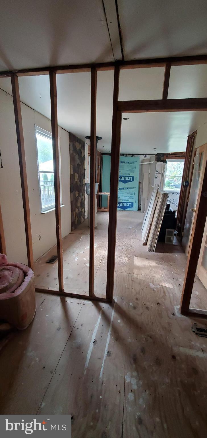 NESHAMINY VALLEY - Residential