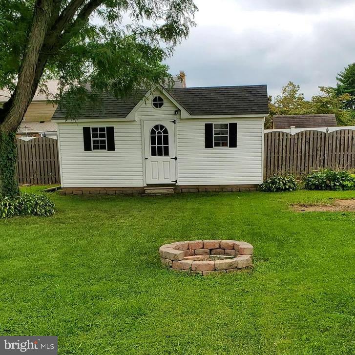 NESHAMINY VALLEY - Residential