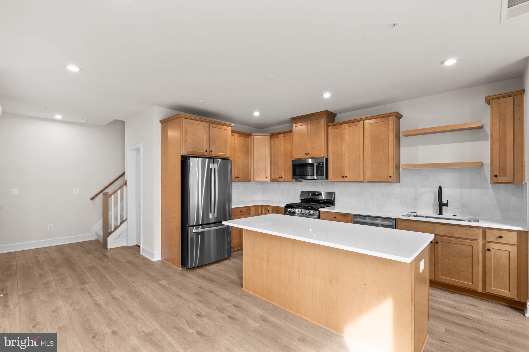 DEMOTT & SILVER - Residential