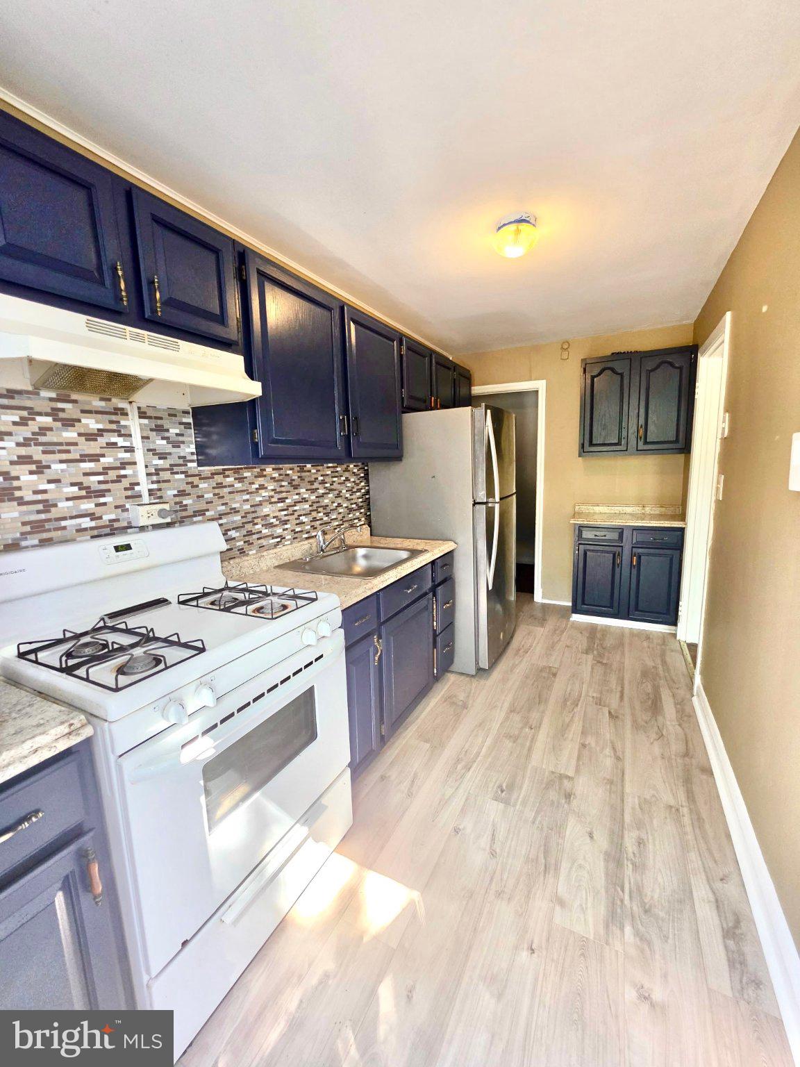 BELAIR-EDISON - Residential