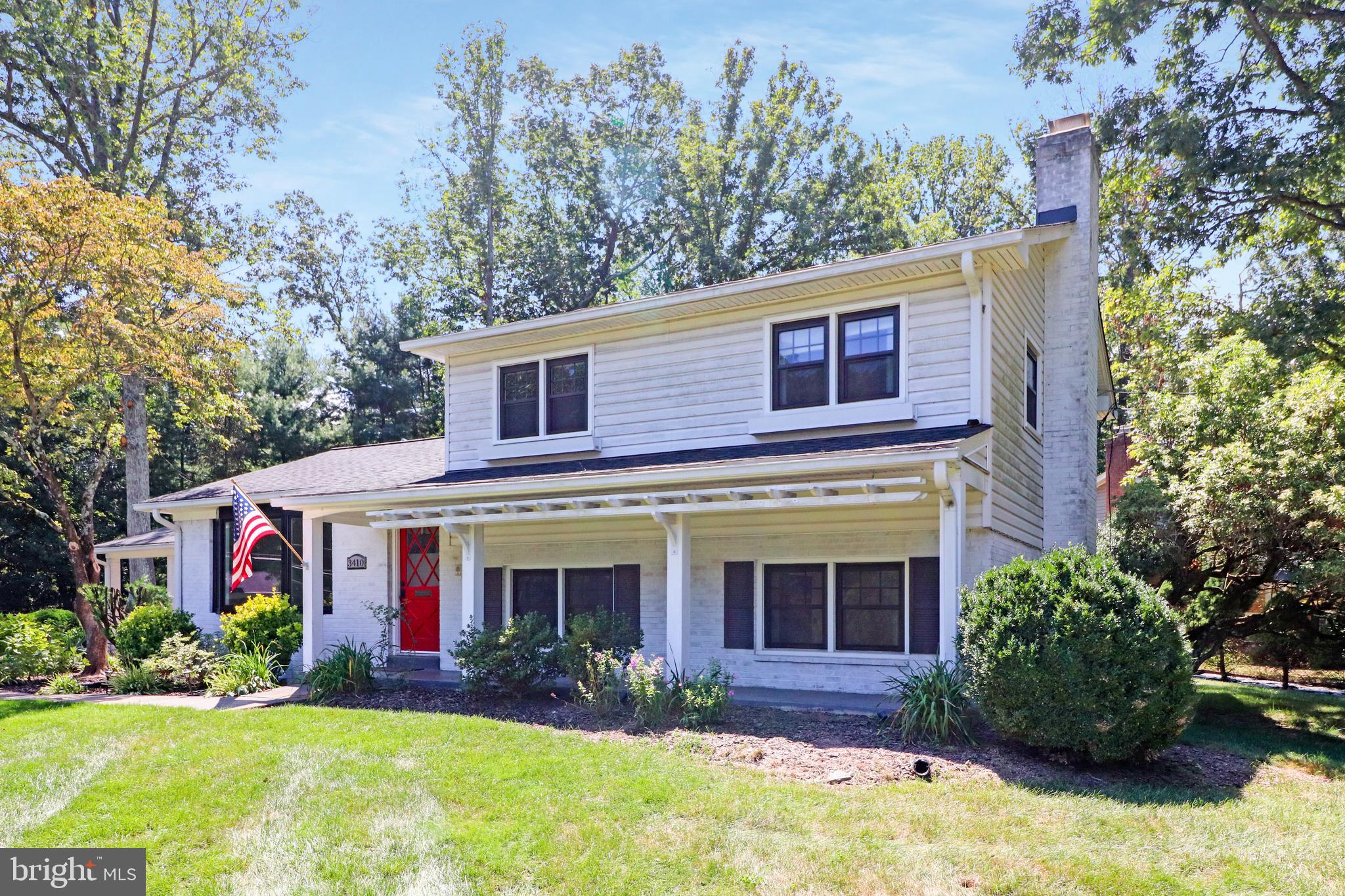 VALEWOOD MANOR - Residential Lease