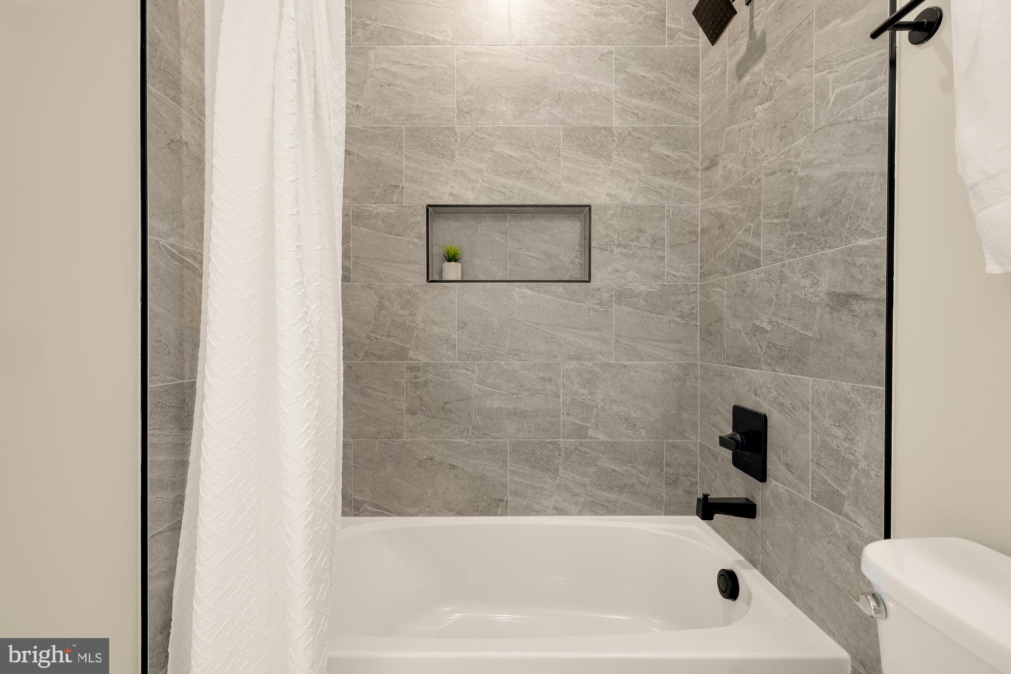 BROCKWOOD - Residential