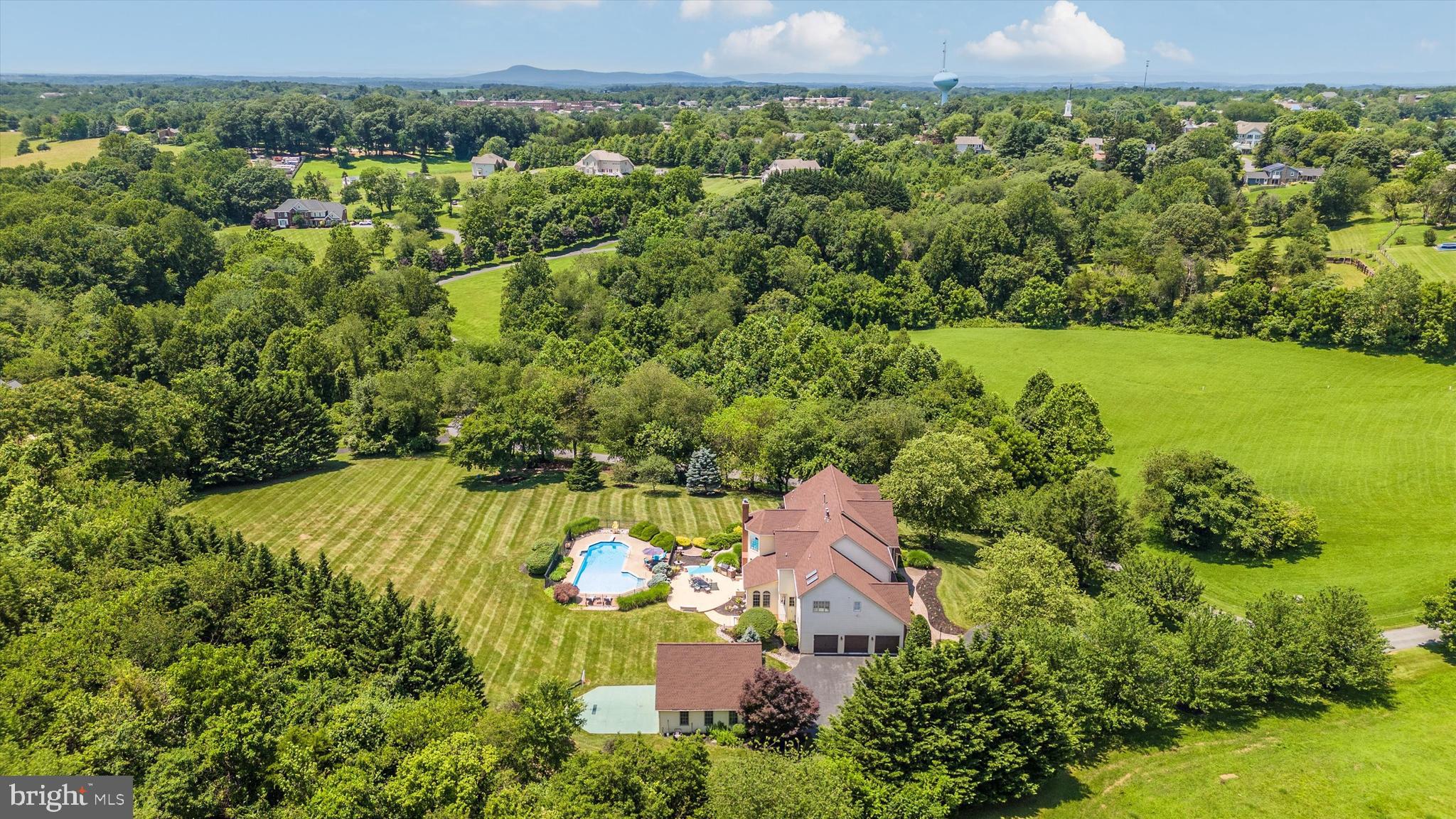 SENECA SPRINGS - Residential