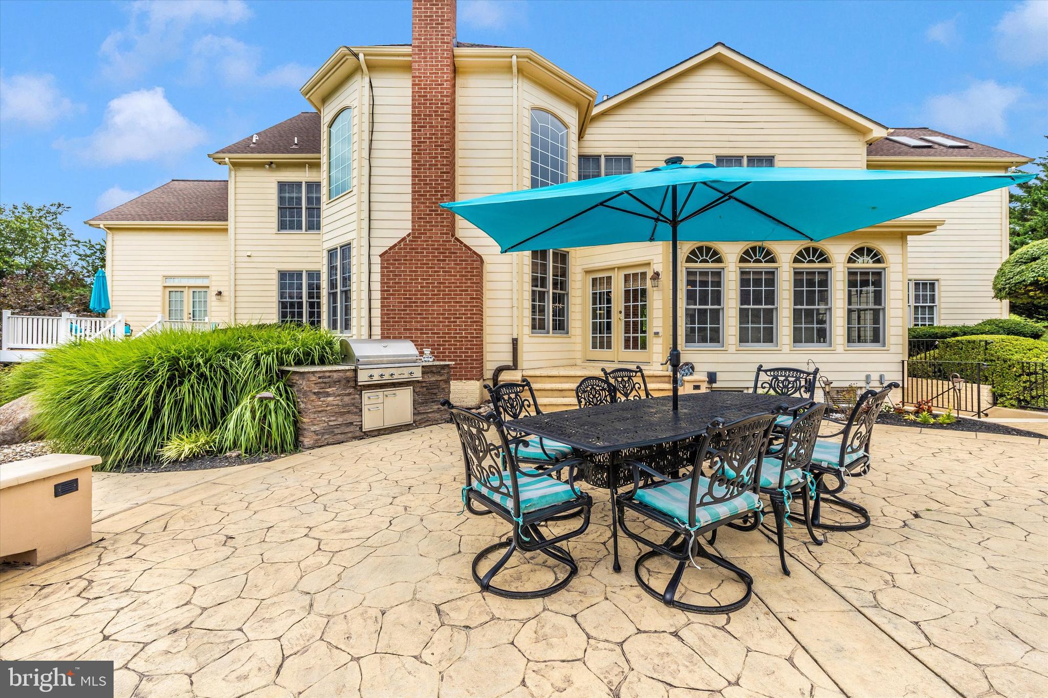 SENECA SPRINGS - Residential