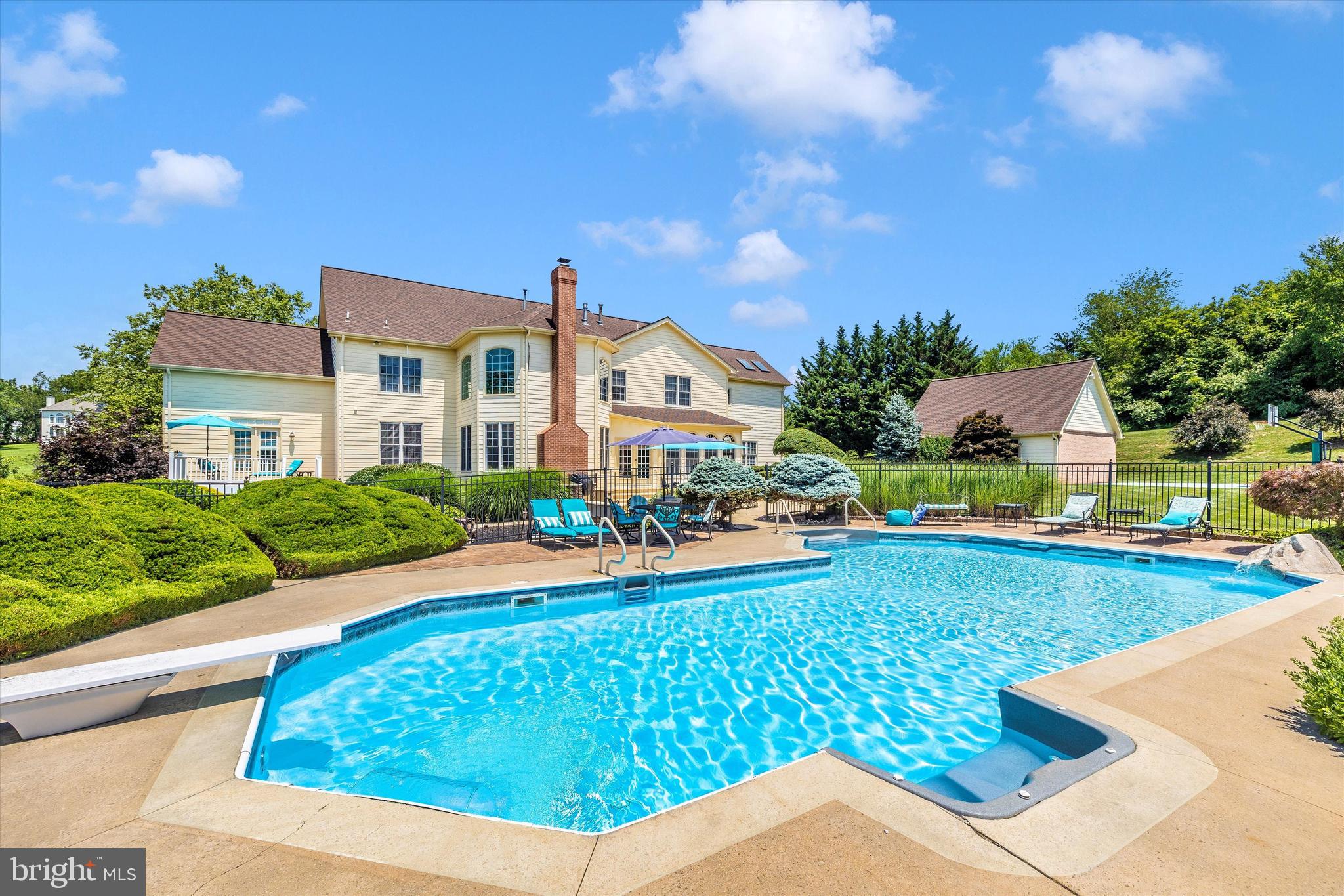 SENECA SPRINGS - Residential