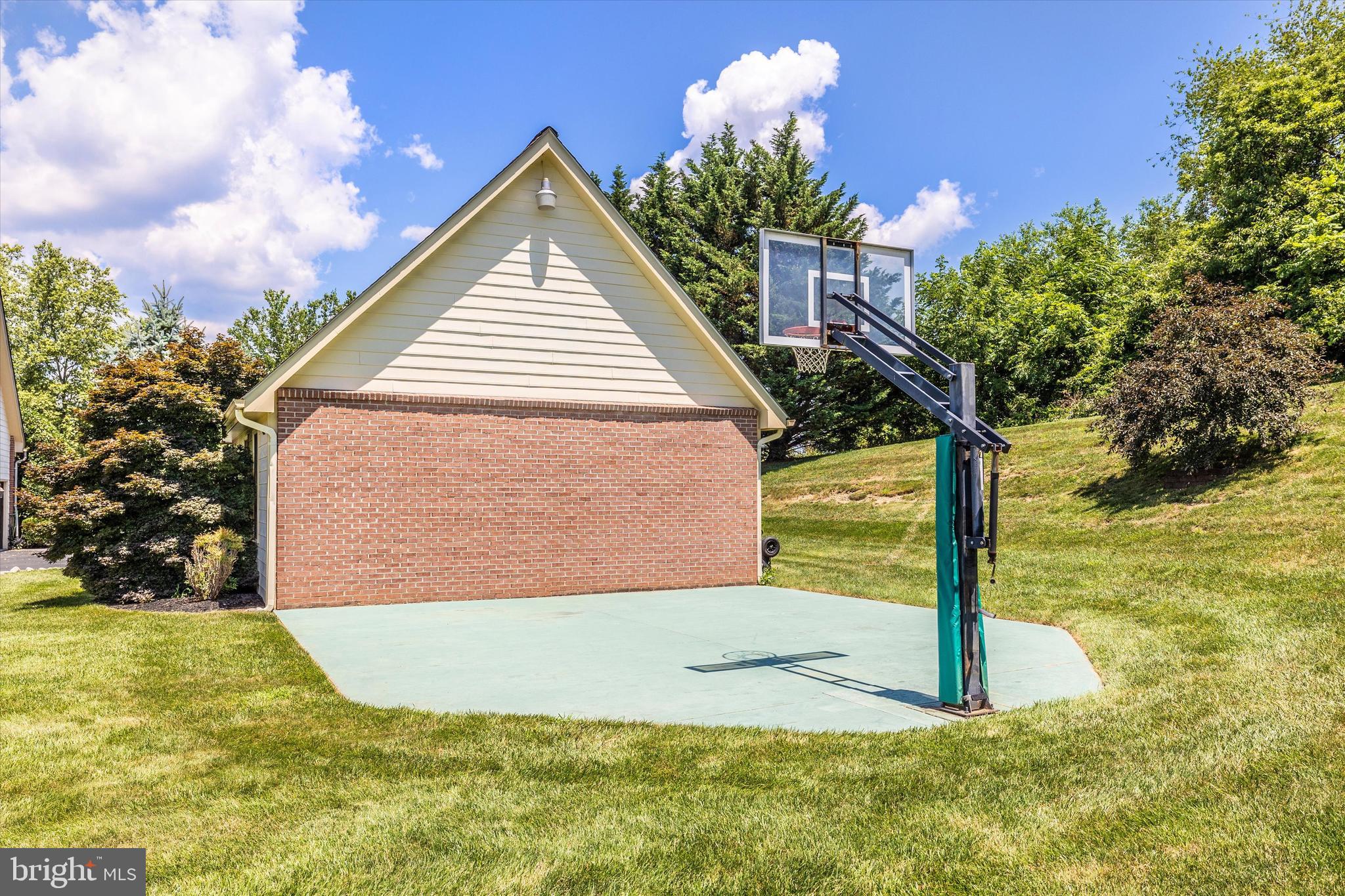 SENECA SPRINGS - Residential