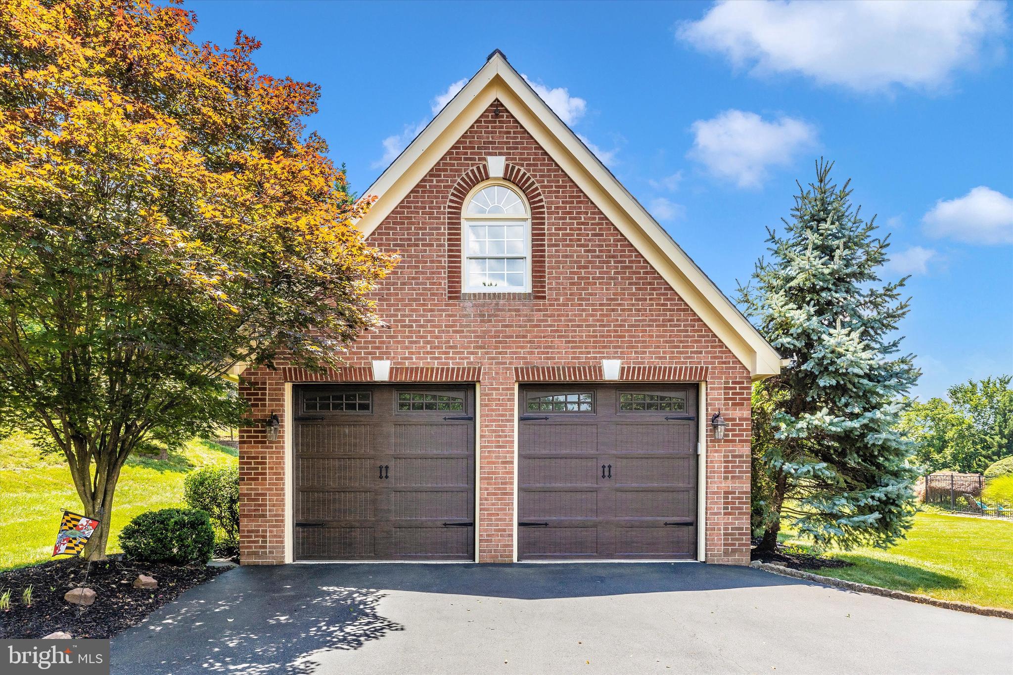 SENECA SPRINGS - Residential