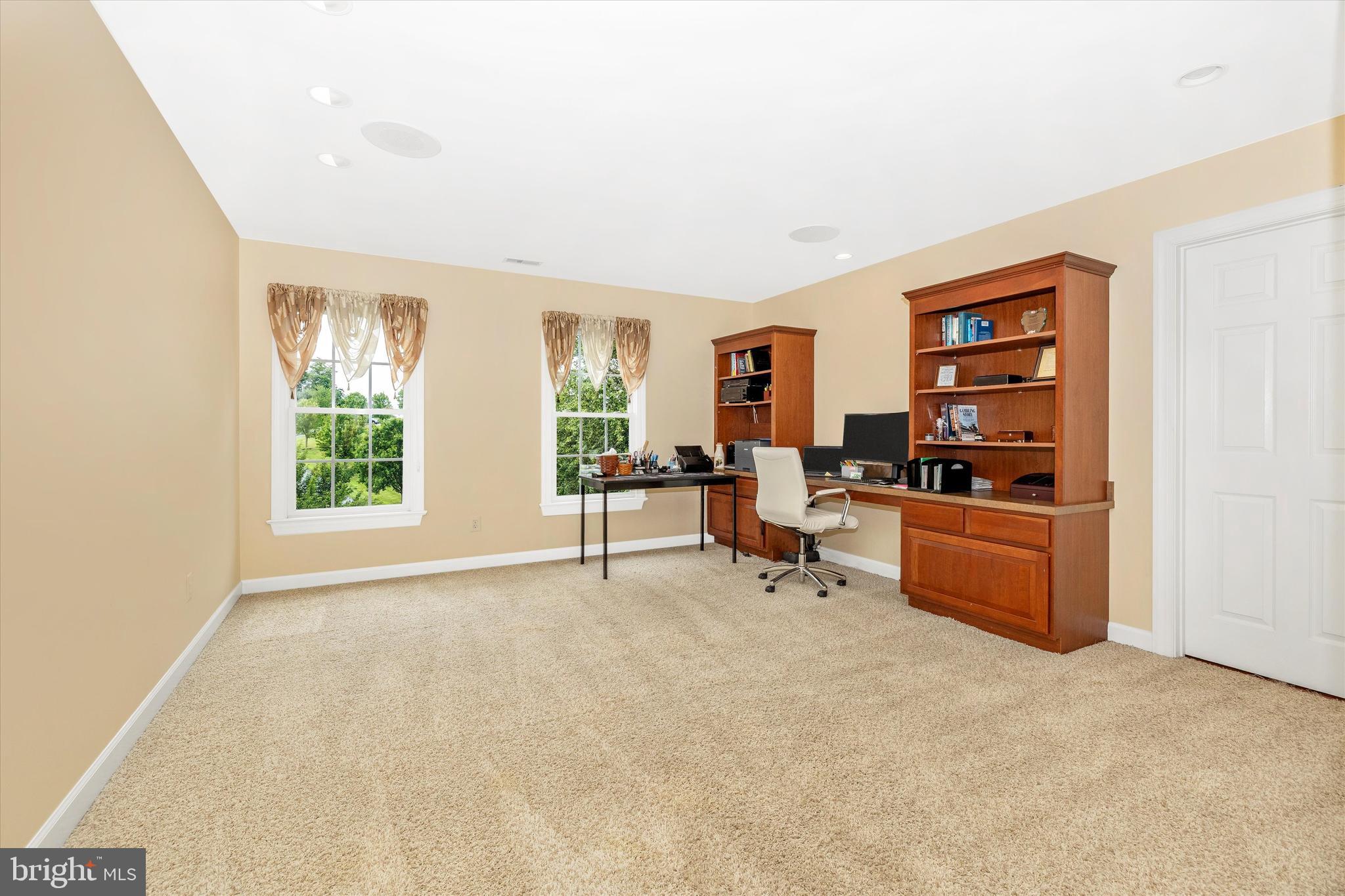 SENECA SPRINGS - Residential