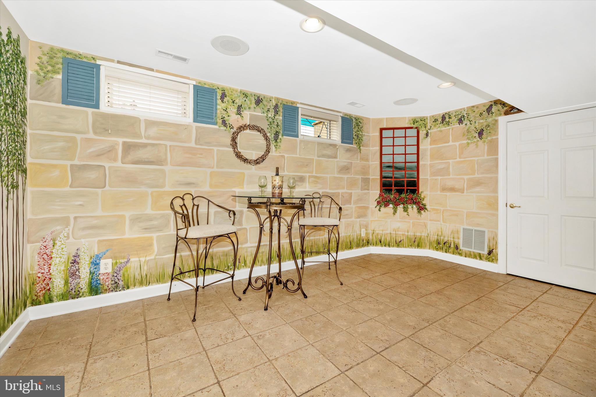 SENECA SPRINGS - Residential