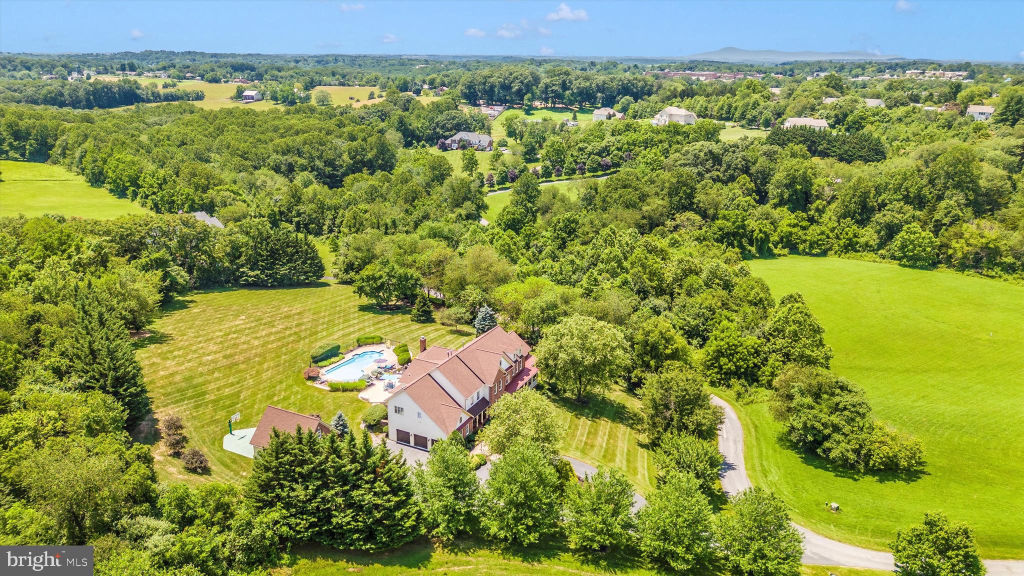 SENECA SPRINGS - Residential