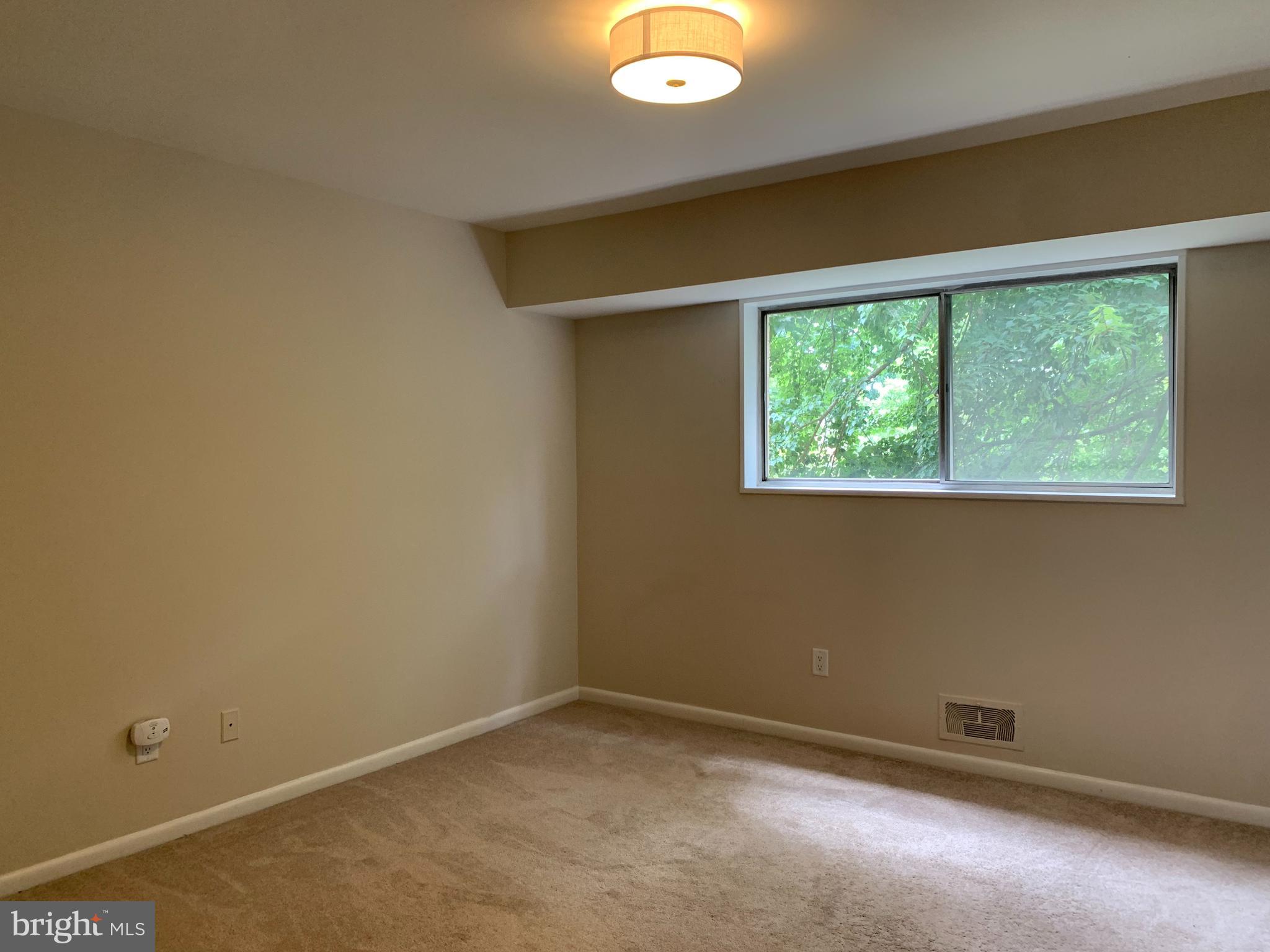 PARKSIDE CONDOMINIUMS - Residential Lease