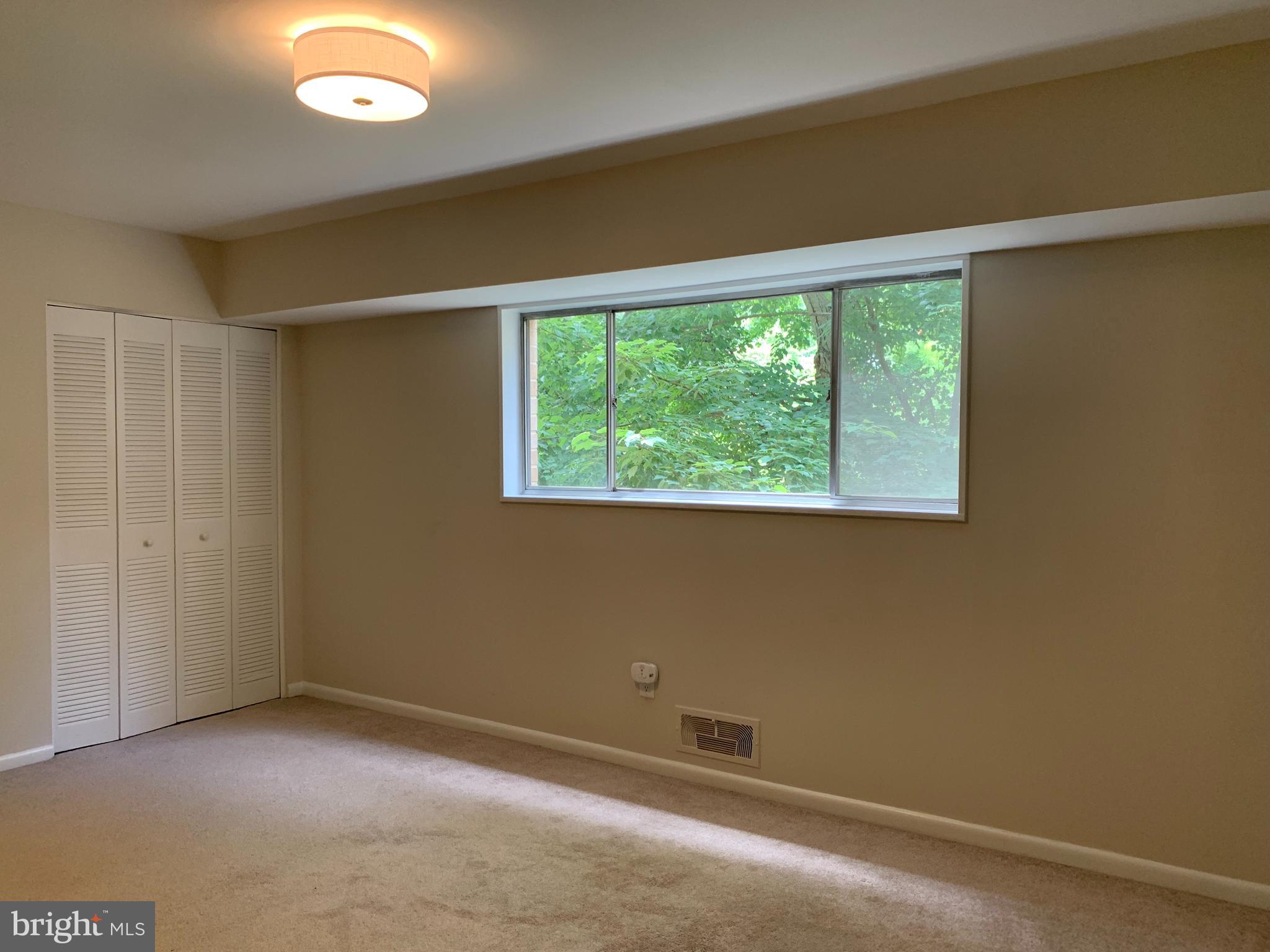 PARKSIDE CONDOMINIUMS - Residential Lease