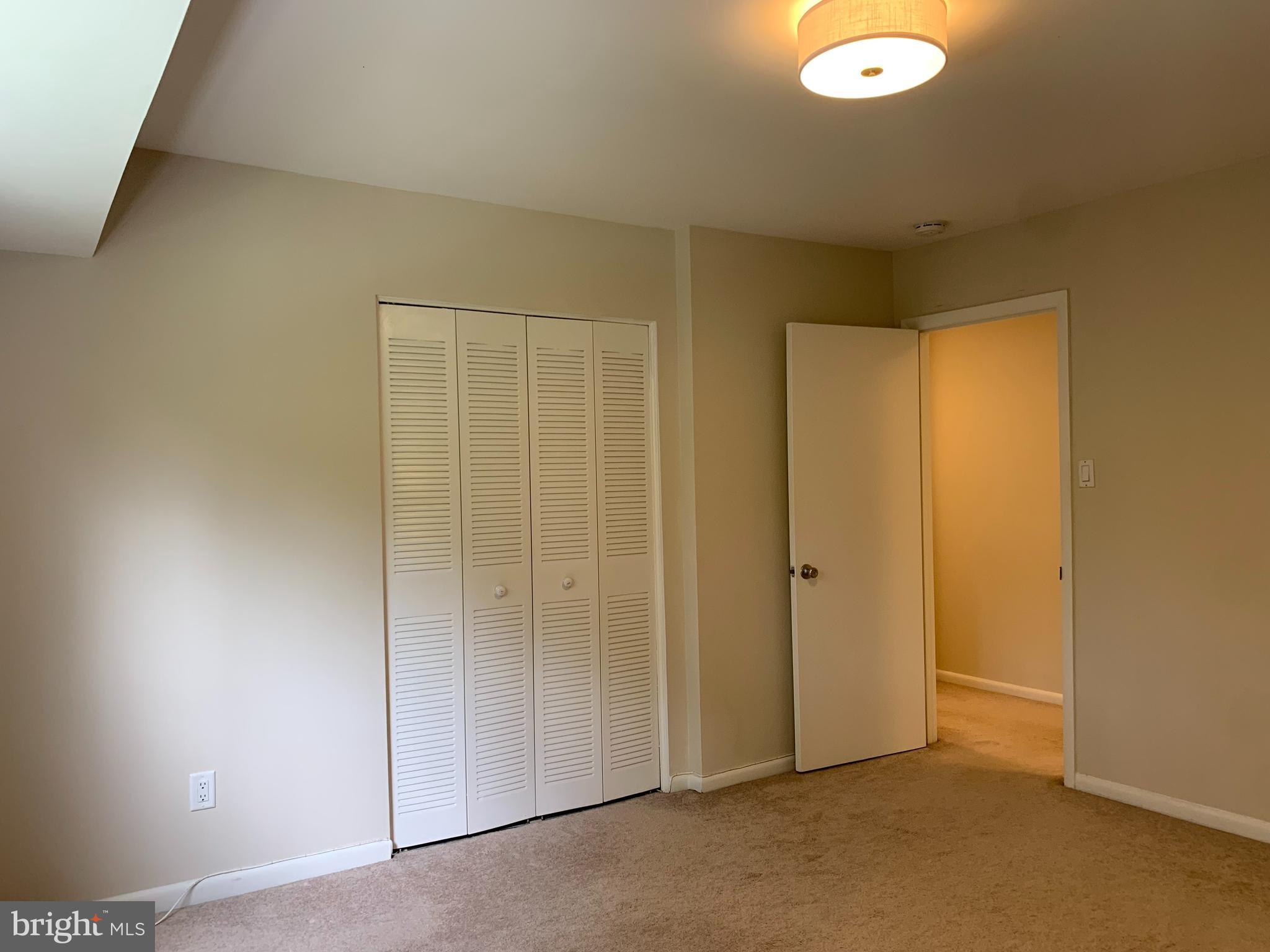 PARKSIDE CONDOMINIUMS - Residential Lease