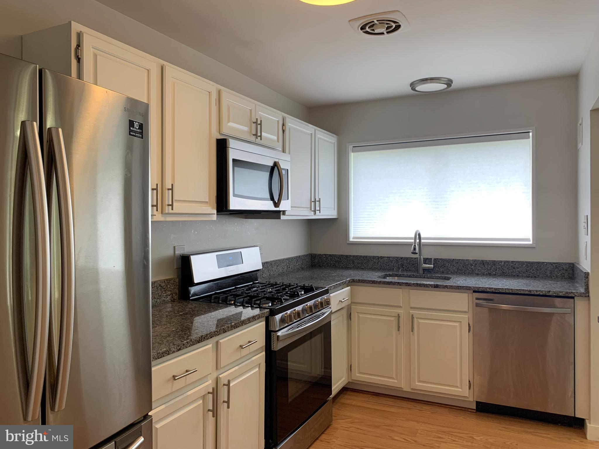 PARKSIDE CONDOMINIUMS - Residential Lease